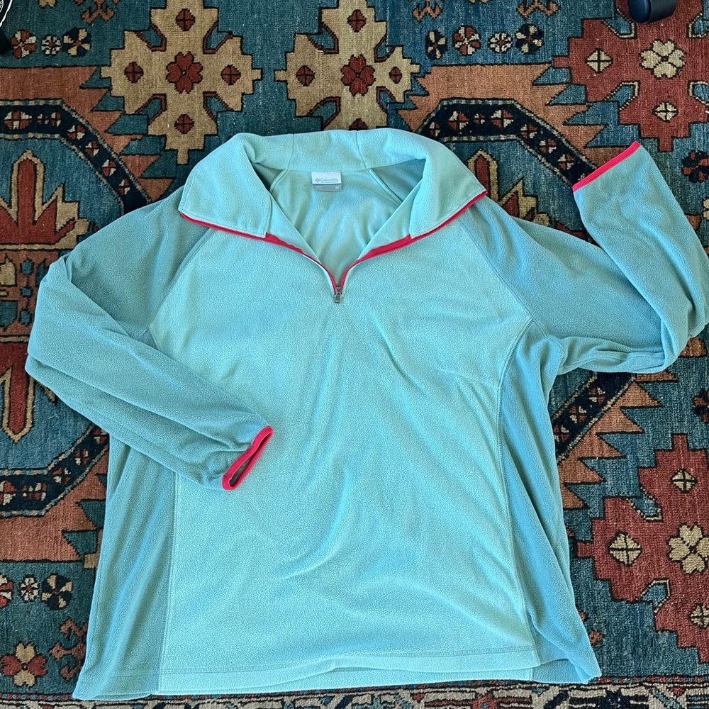 Columbia Light Blue Quarter-Zip 2X Pullover with Red Trim